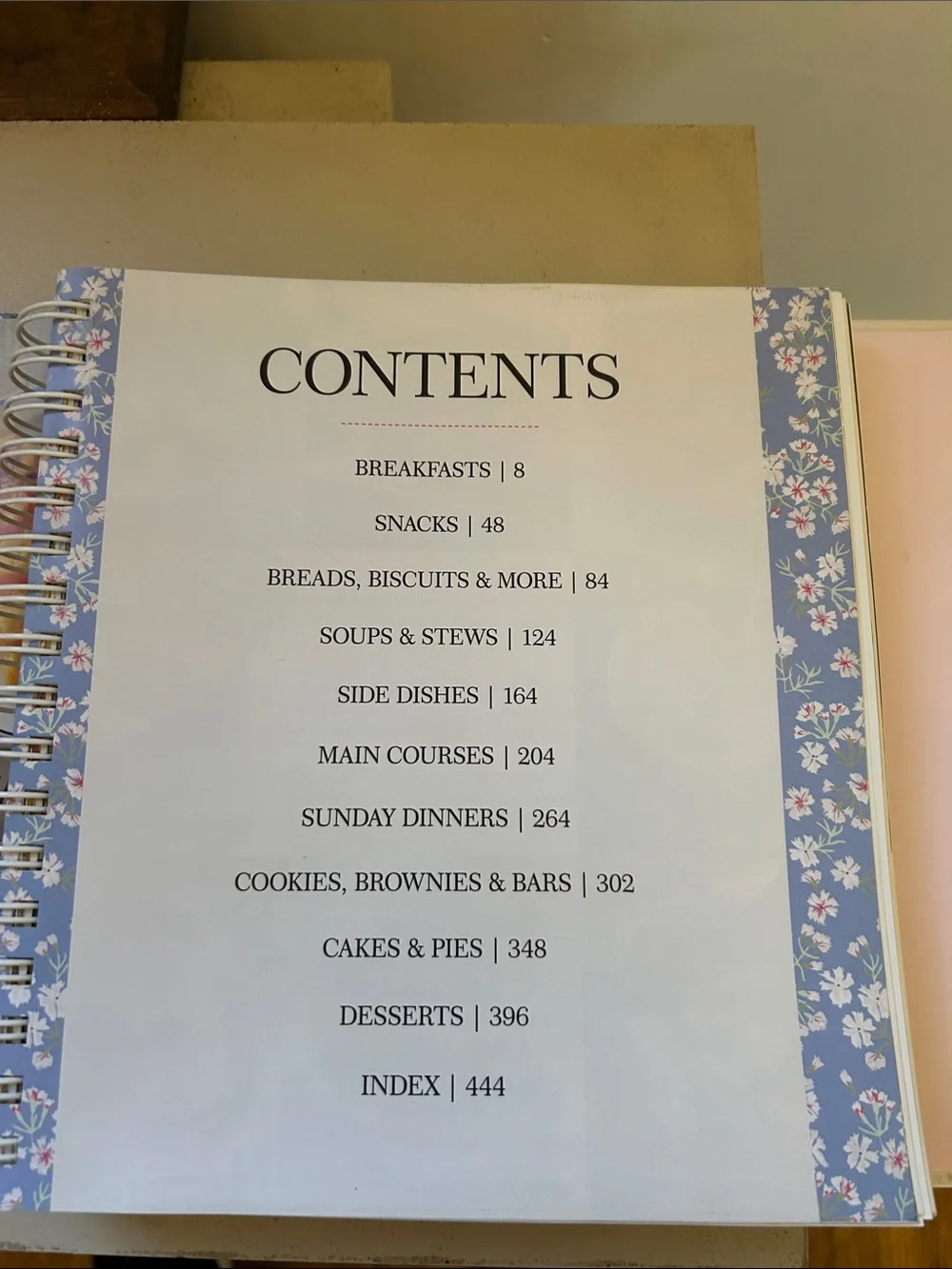 Taste of Home Grandma's Favorites Cookbook - Blue & White Floral Accent EUC